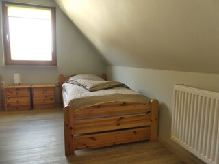 Schlafzimmer 2