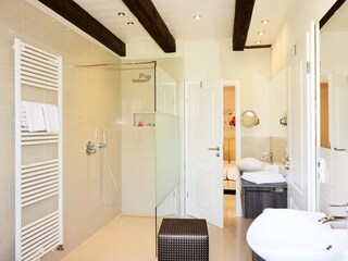 Bafezimmer en suite