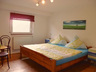gelbes Haus Norschlafzimmer