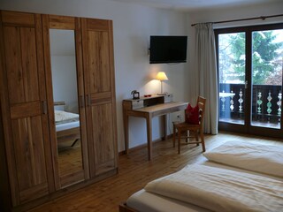 Ferienwohnung Garmisch-Partenkirchen Schlafzimmer 12