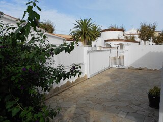 Villa Empuriabrava Buitenaudio-opname 4