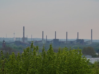 Ausblick auf die Kokerei  von der Halde Zollverein