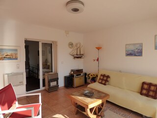 Großes Sonnenzimmer mit Klimanlage Ausgang zur Terrasse