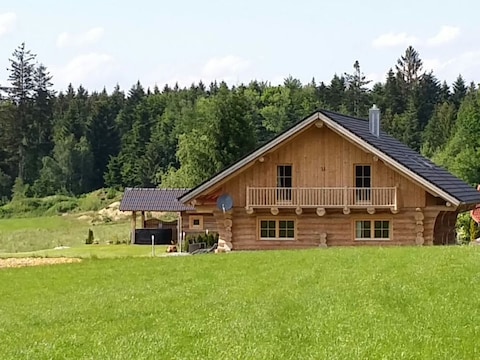 Chalet Drei-Flüsse-Blockhaus
