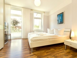 Das große Schlafzimmer.