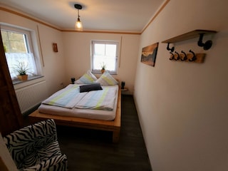 Schlafzimmer im EG