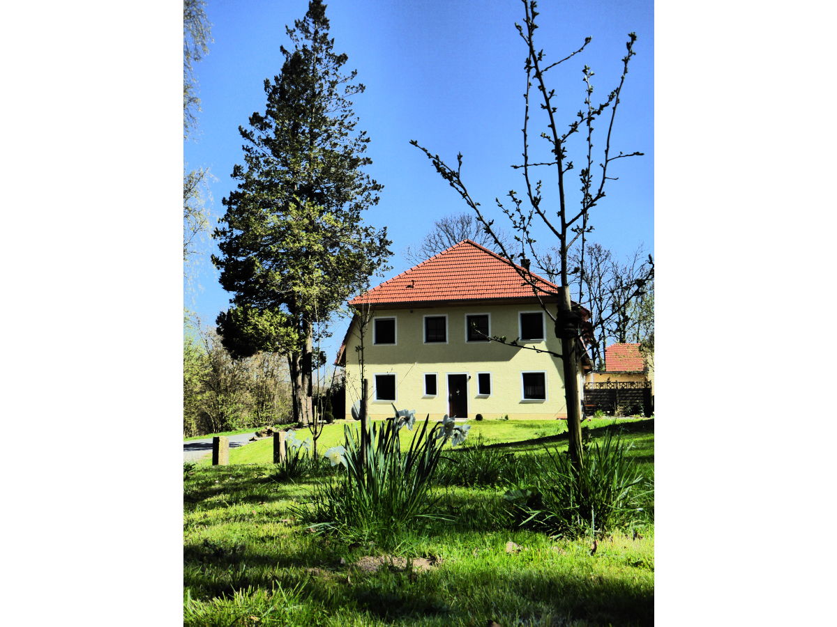 Frühjahr im Gutshaus Voithenberghütte