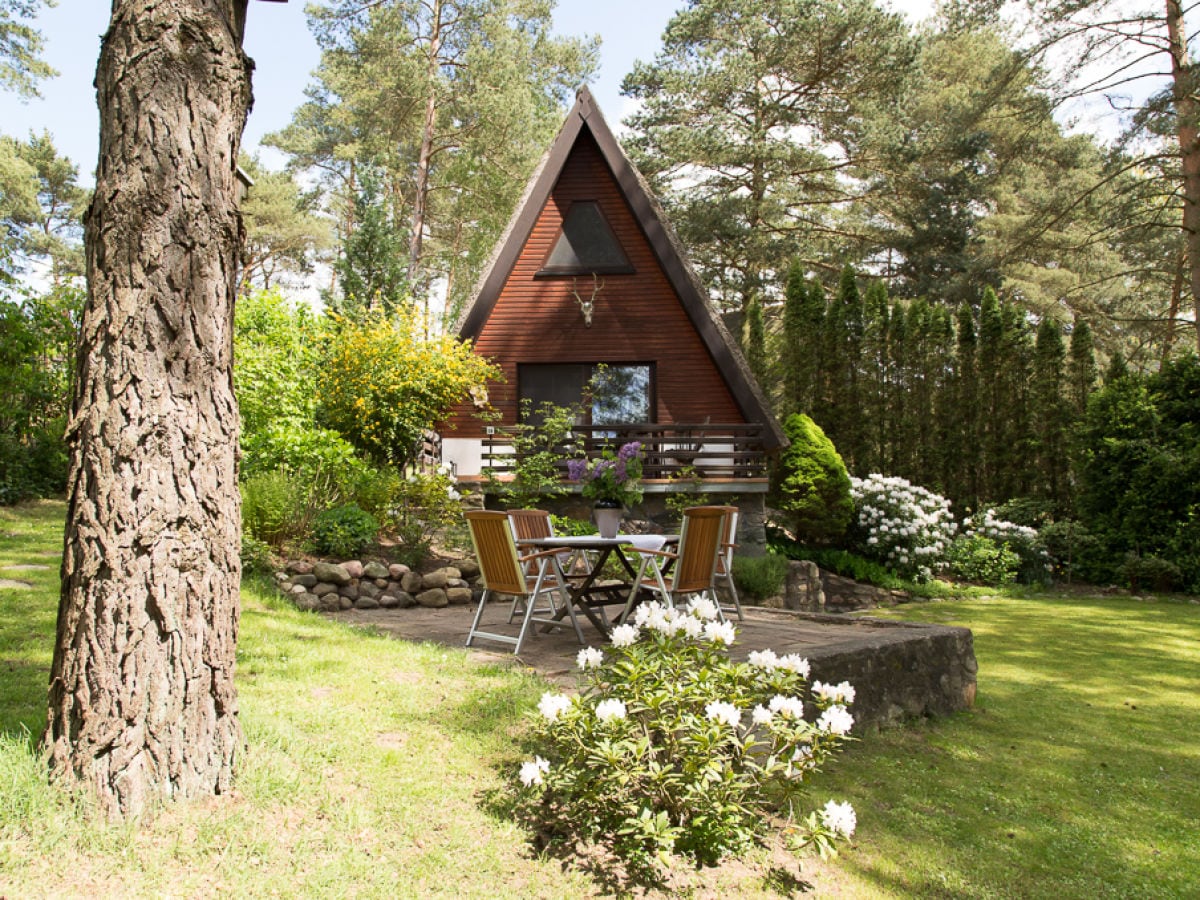 Finnhütte mit Garten