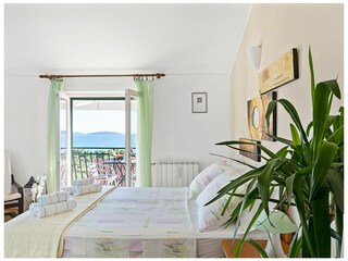 Wohnung und Aussicht aus der Wohnung