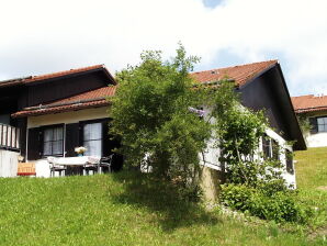 Maison de vacances Lechbruck am See, 4-sterren vakantiehuis met sauna in de Allgäu