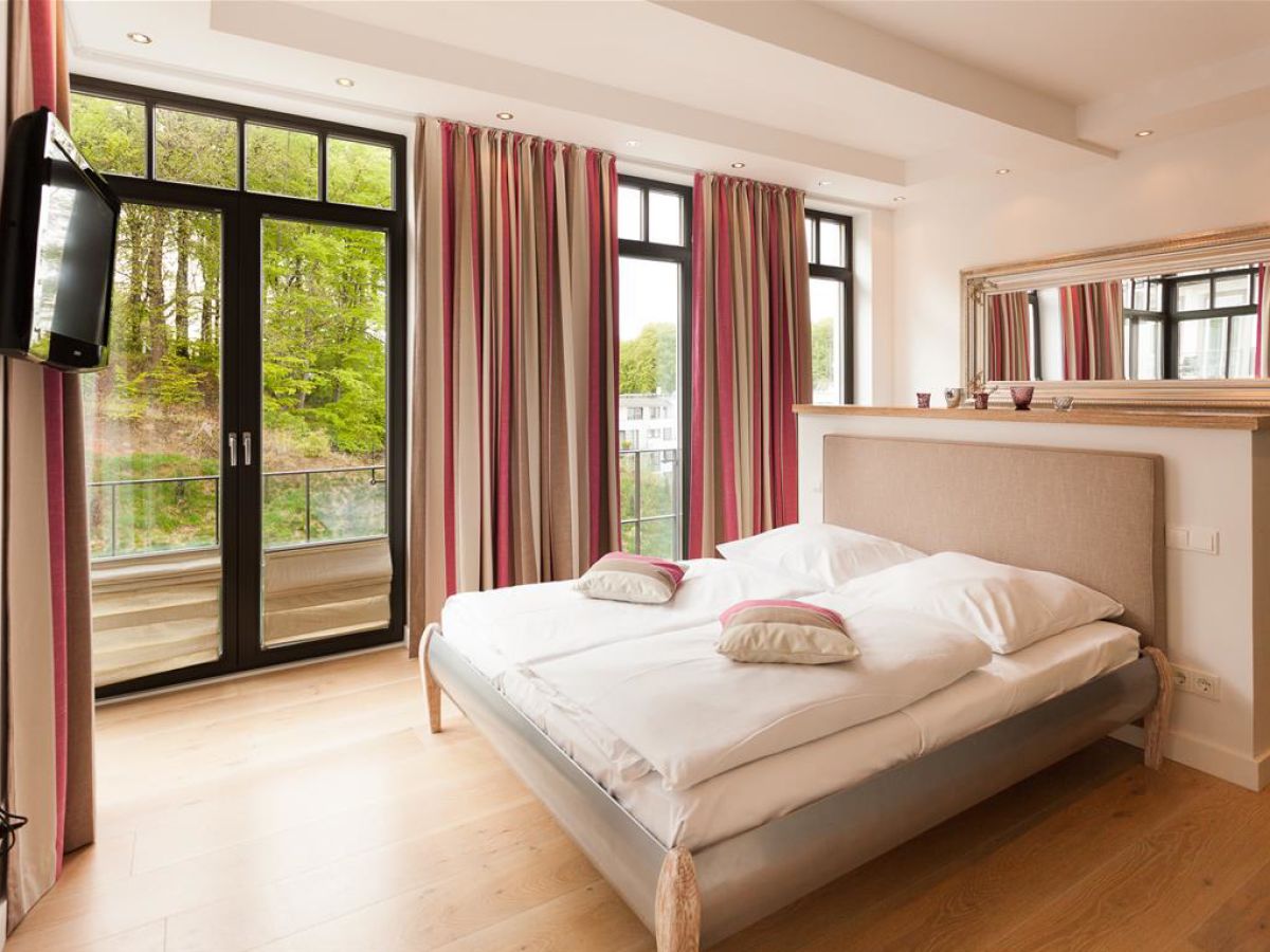 Ferienwohnung "meerZeit" Villa Claire, Sellin, Firma Baltische