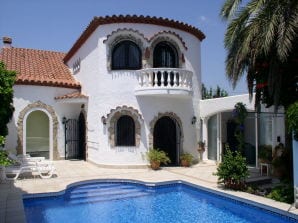 Spanish Tower Villa with Pool - Paradies 3 - Empuriabrava - image1