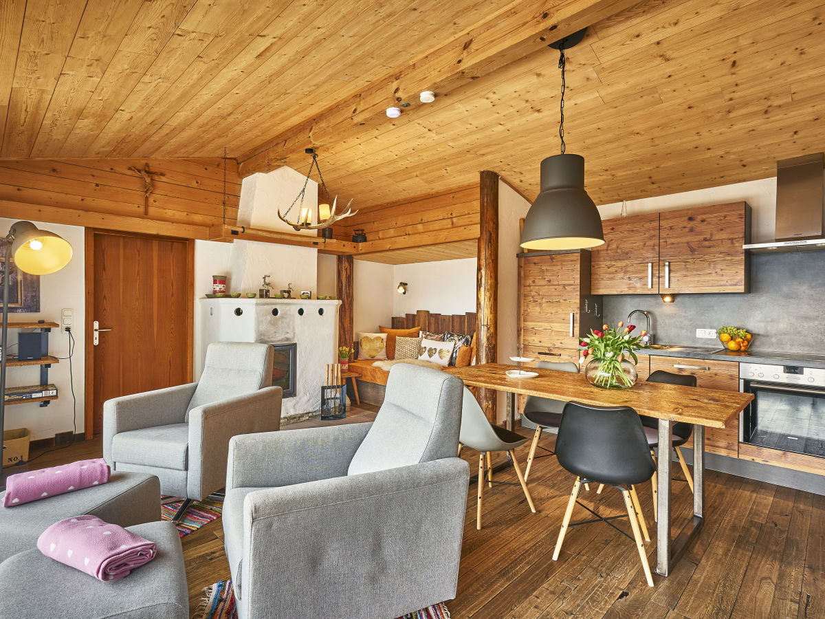 Chalet mit modern- urigen Wohnambiente