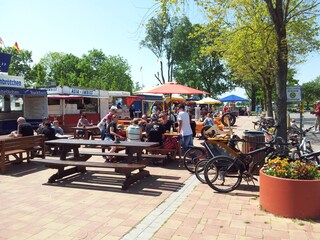 Budenzauber am Strand
