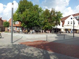 Entspannen auf dem Kirchplatz