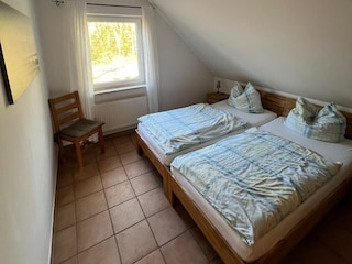 Schlafzimmer 3