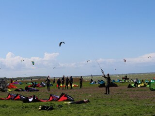 Kitesurfer bei Neuendorf