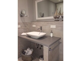Badezimmer / Waschtisch