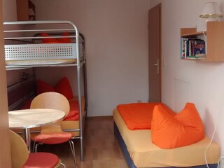 Zimmer im Erdgeschoss, mit eigenem Bad