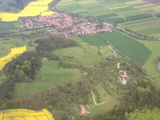 Lauchröden mit der Brandenburg