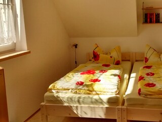 Schlafzimmer im DG