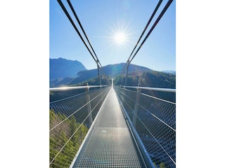 HIGHLINE 179 Sommer und Winter