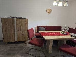 Ferienwohnung Komfort Wohnung Berta, neu, Blick auf die Berge, Terrasse, ruhig