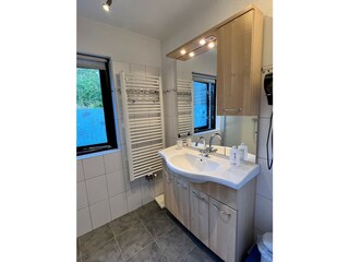 Holiday house Ouddorp Bathroom 17
