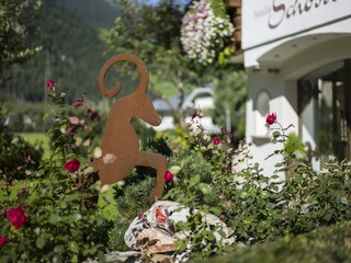 Steinbockanlage - Wappen von Mayrhofen