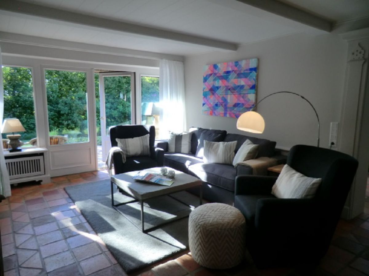 Haus mit offenem wohnzimmer – dumss.com