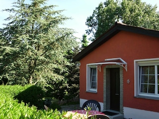 Ferienhaus mit Blick zum Garten