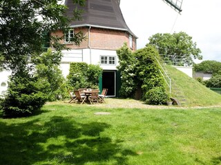 Garten mit Terrasse