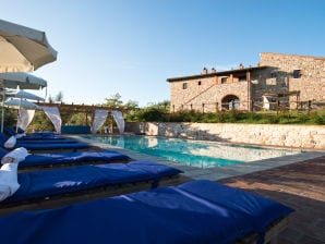 Holiday apartment Podere Campaini 3-room apartment with pool - Volterra - image1