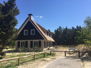 Die Außenansicht "Villa Alegria"