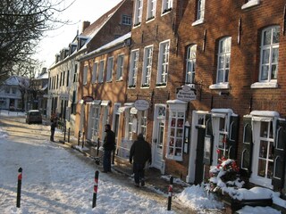 Greetsiel mal im Schnee erleben !