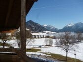 See- und Bergblick vom Balkon