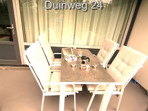 Holiday apartment Zuiderstrand Duinweg 24