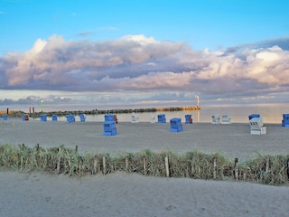 Südstrand an der Hafeneinfahrt