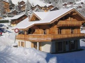 Chalet im Winter