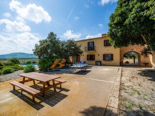 Frontside with table tennis top