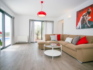 Villa Tinjan Características 12