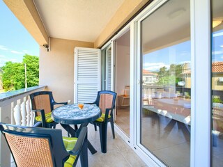 Balkon mit Sitzgarnitur
