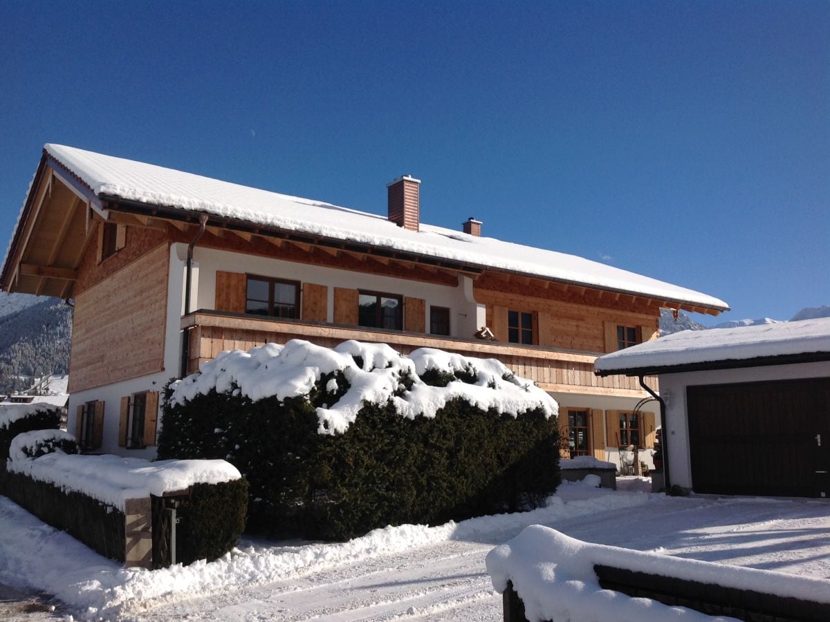 Unser Haus im Winter...