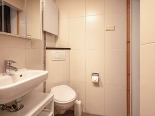 Badezimmer für Schlafzimmer 2