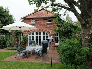 nach Süden ausgerichtete Terrasse