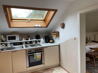 Küche komplett ausgestattet