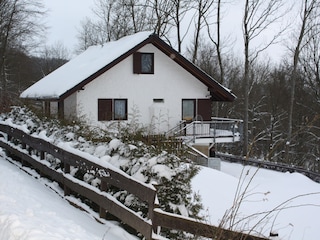 Das Haus im Schnee