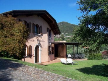 Holiday house IT114 Riva-di-Solto, Lake-Iseo