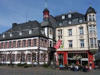 Marktplatz in Mayen (100m entfernt) Altes Rathaus