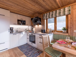 "luxoriös" ausgestattete Wohnküche